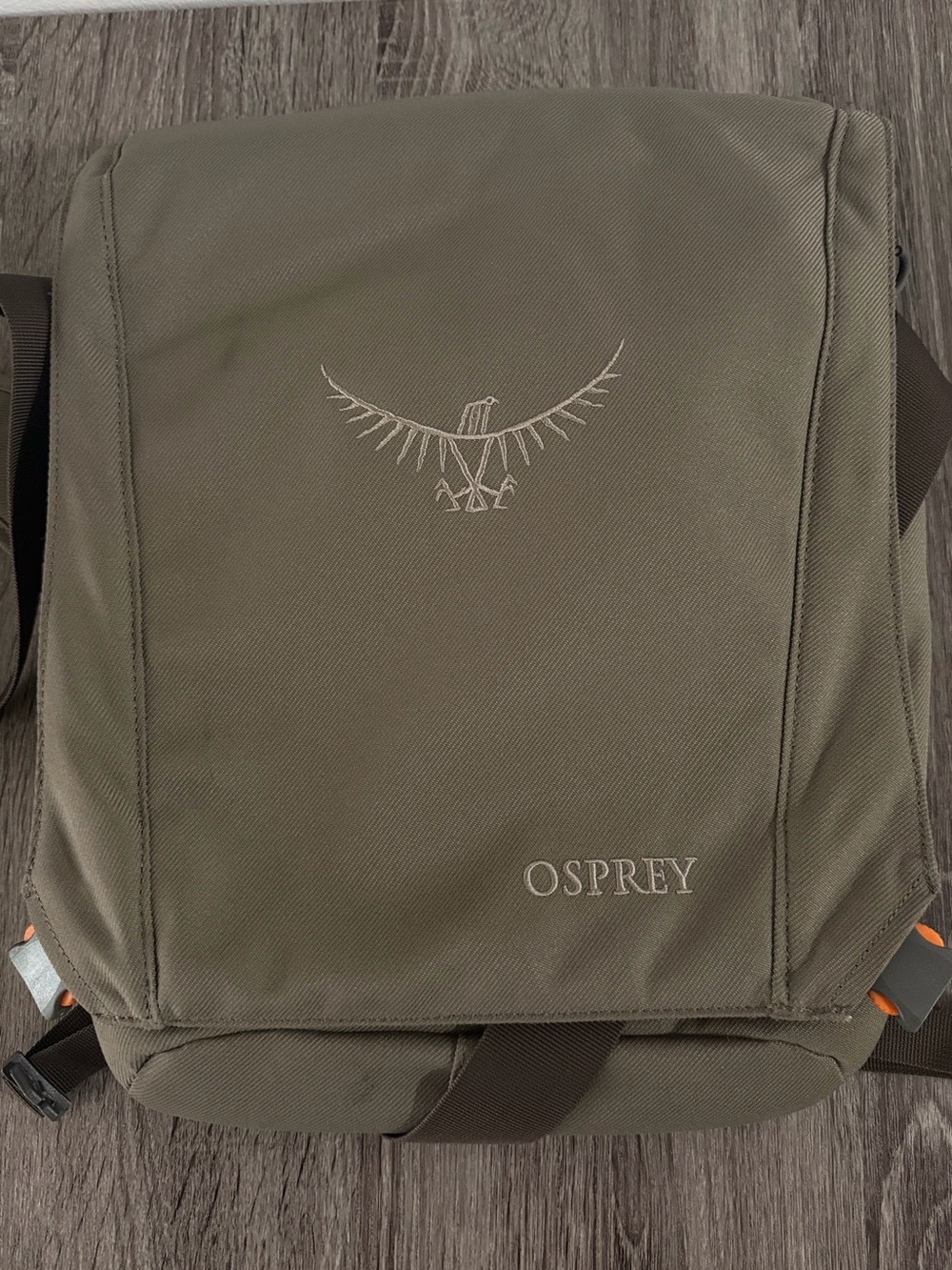 OSPREY Nano Crossbody Bag for Men Olive Green